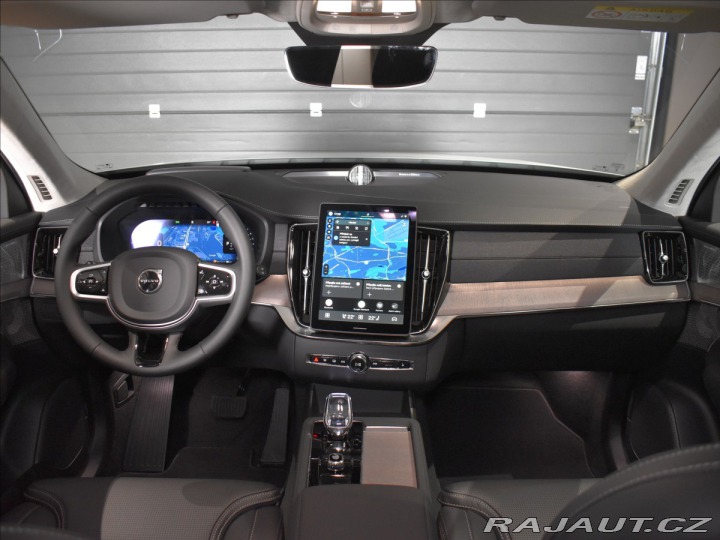 Volvo XC90 2,0 B5  Ultra Bright 2026