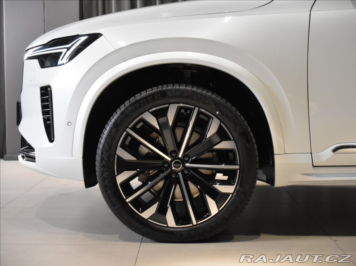 Volvo XC90 2,0 B5  Ultra Bright 2026