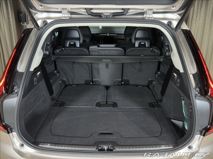 Volvo XC90 2,0 T8 Ultra Bright 2026