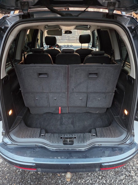 Ford Galaxy 2,0 TDCi 103Kw 7 míst 2008