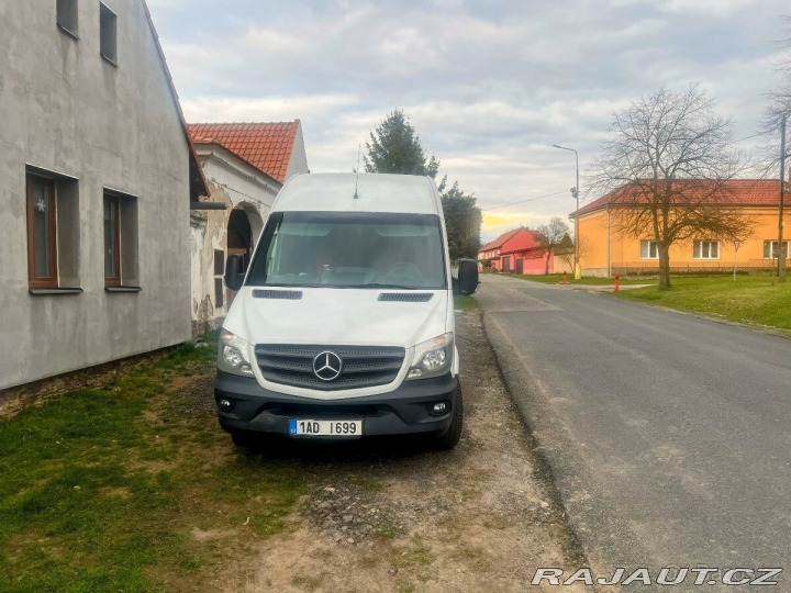 Mercedes-Benz Sprinter 2,2   automat 7g 1800