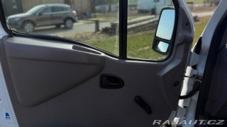 Renault Master 2,5 D - Obytný 2000