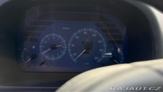 Renault Master 2,5 D - Obytný 2000