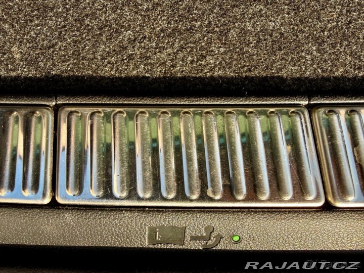 Škoda Superb STYLE PLUS 147kW 4x4 DSG 1800