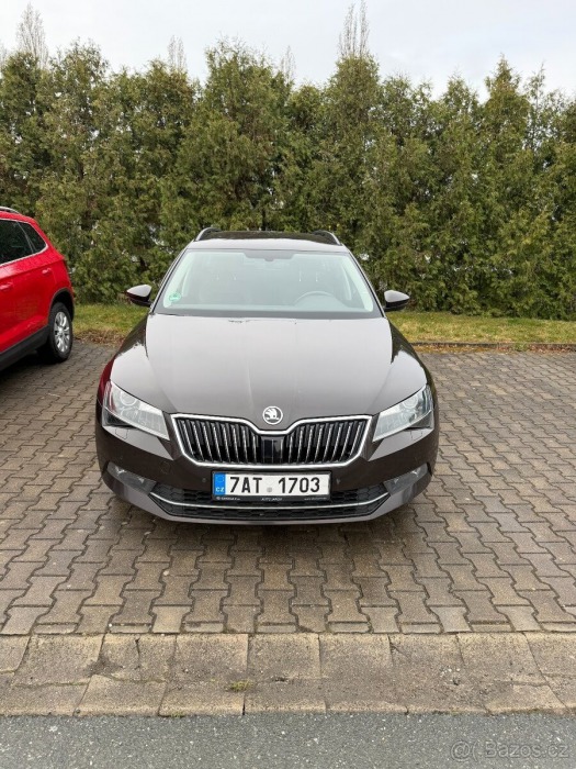 Škoda Superb 2,0   III COMBI AMBITION