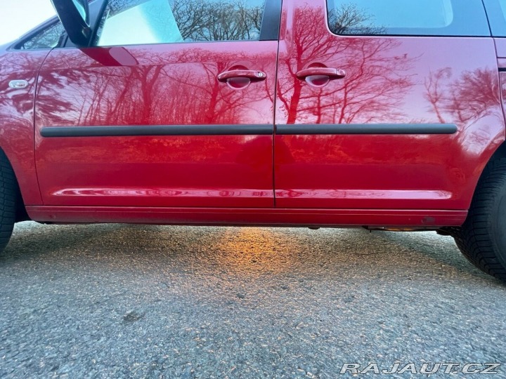 Volkswagen Caddy 1,6 2010