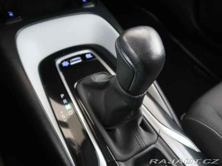 Toyota Corolla 2.0Hybrid,CZ,DPH,Comfort 2022