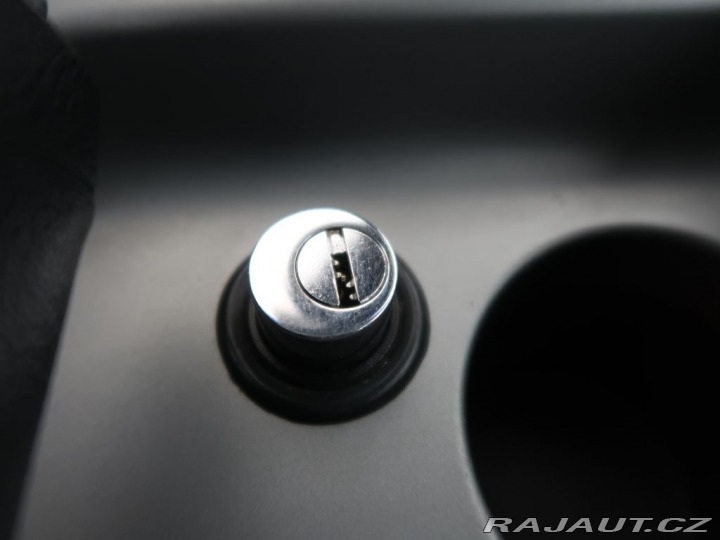 Kia Sportage 2.0CRDi,CZ,1Maj,AT,4x4 2015