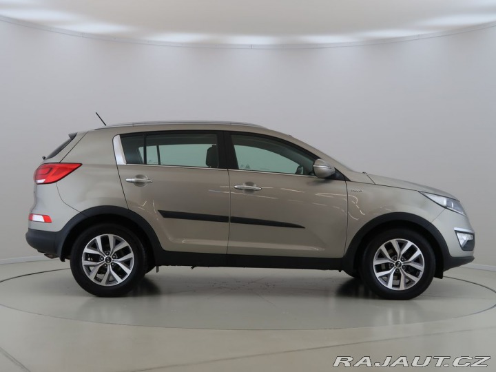 Kia Sportage 2.0CRDi,CZ,1Maj,AT,4x4 2015