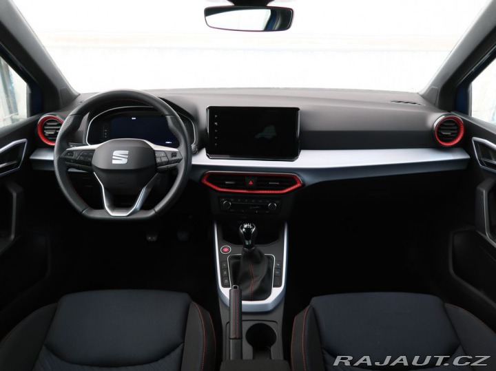 Seat Arona 1.0TSi,85kW,FR,MAN6,NAVI 1800