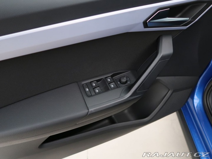 Seat Arona 1.0TSi,85kW,FR,MAN6,NAVI 1800