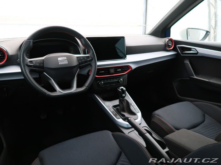 Seat Arona 1.0TSi,85kW,FR,MAN6,NAVI 1800