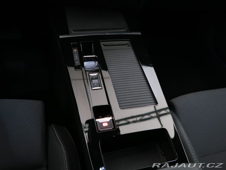 Opel Astra 1.2TURBO,96kW,GS,AT8 2025