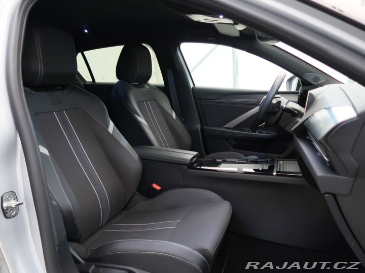 Opel Astra 1.2TURBO,96kW,GS,AT8 2025