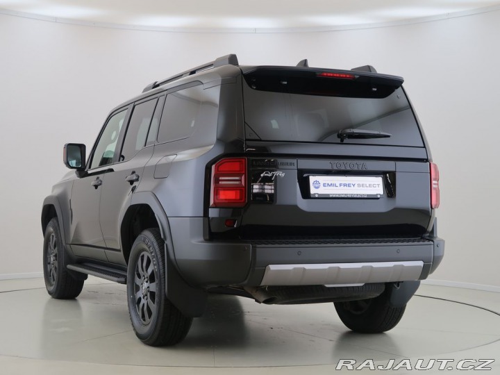 Toyota Land Cruiser 2.8D-4D,CZ,1Maj,4x4,Invin 2025