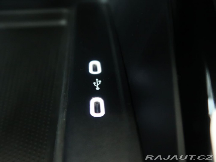 Škoda Octavia 2.0TDI,CZ,1Maj,DPH,Combi, 2024