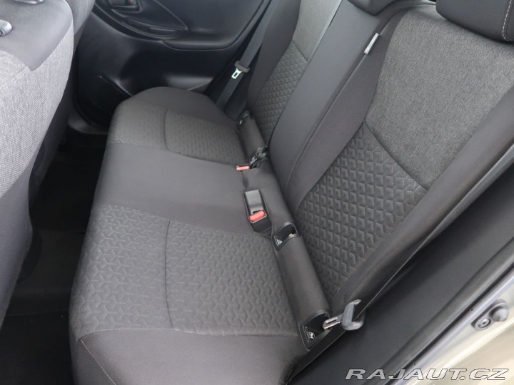 Toyota Yaris Cross 1.5VVT-i,CZ,1Maj,AT,Comfo 2024