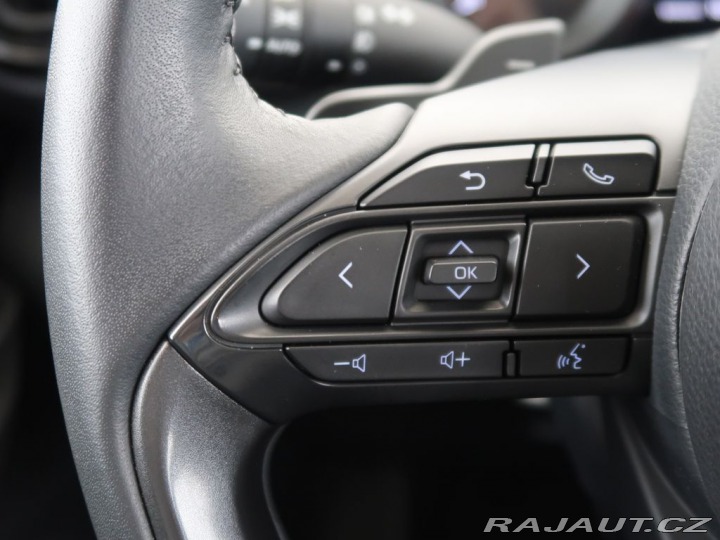 Toyota Yaris Cross 1.5VVT-i,CZ,1Maj,AT,Comfo 2024