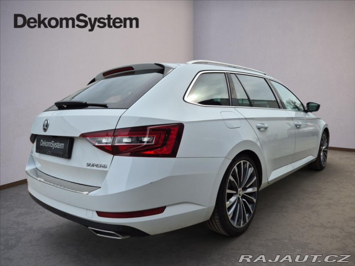 Škoda Superb 2,0 TDi  L&K 4x4 Weba 2016