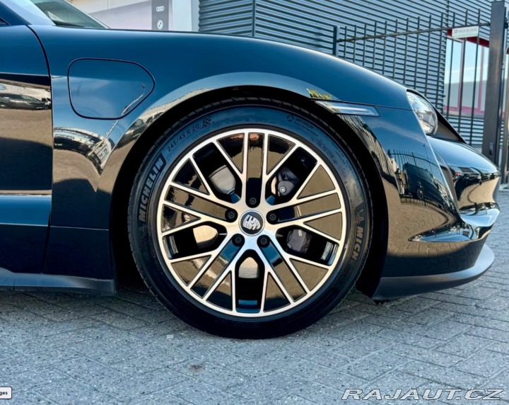 Porsche Taycan 350KW, SportChrono, pasa 2021