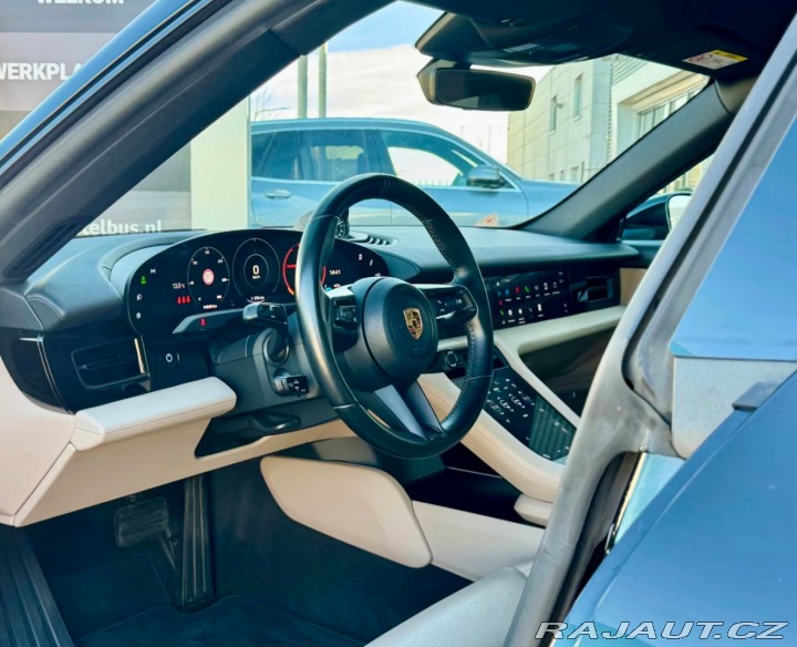 Porsche Taycan 350KW, SportChrono, pasa 2021