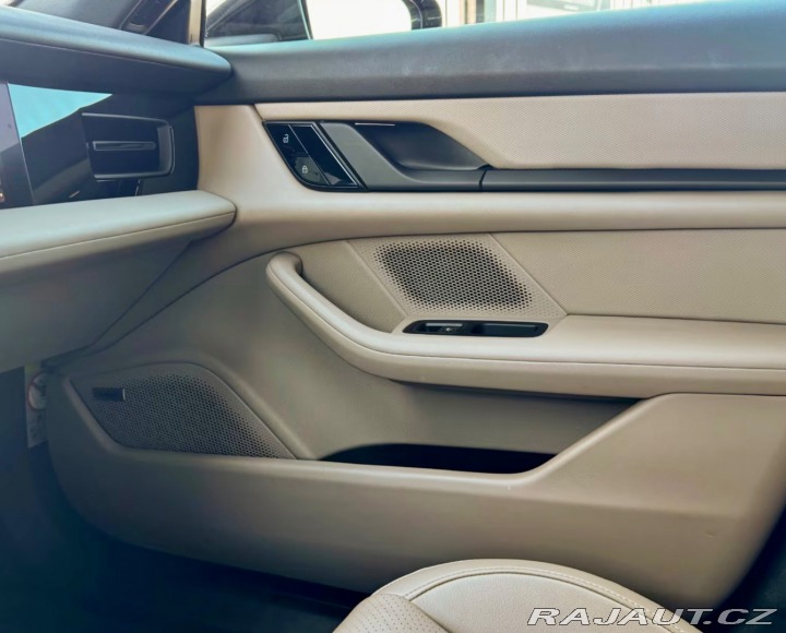 Porsche Taycan 350KW, SportChrono, pasa 2021