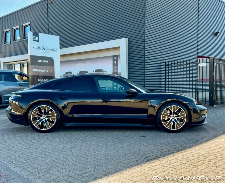 Porsche Taycan 350KW, SportChrono, pasa 2021