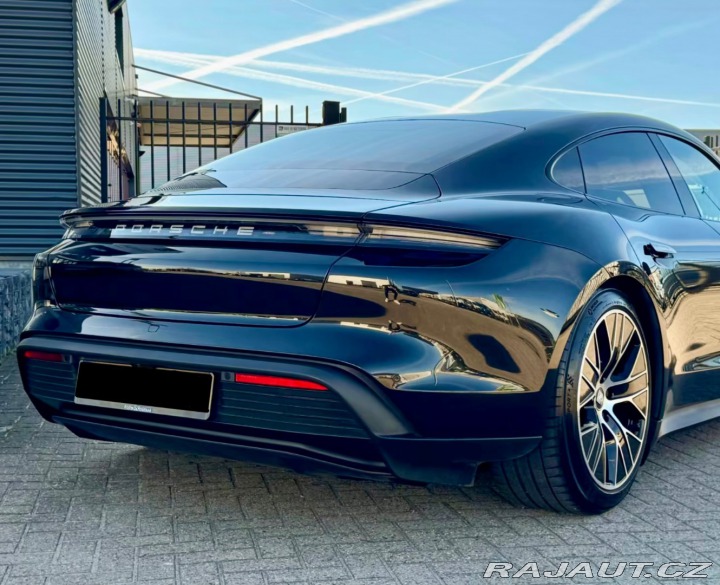Porsche Taycan 350KW, SportChrono, pasa 2021