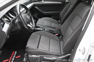 Volkswagen Passat 2,0 TDI 110 kW DSG Busine 2022