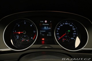 Volkswagen Passat 2,0 TDI 110 kW DSG Busine 2022