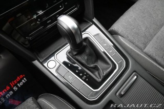 Volkswagen Passat 2,0 TDI 110 kW DSG Busine 2022