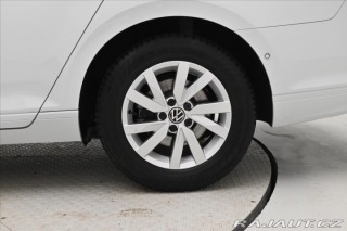 Volkswagen Passat 2,0 TDI 110 kW DSG Busine 2022