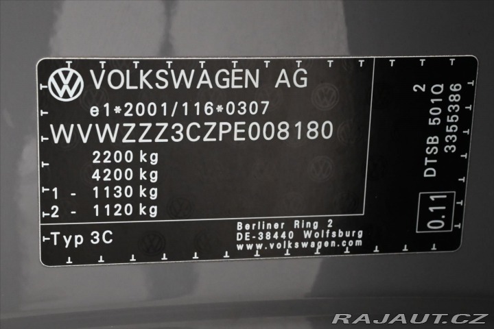 Volkswagen Passat 2,0 TDI 110 kW DSG Busine 2022