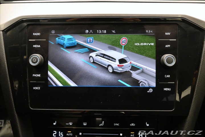 Volkswagen Passat 2,0 TDI 110 kW DSG Busine 2022