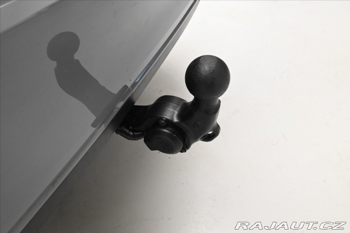 Volkswagen Passat 2,0 TDI 110 kW DSG Busine 2022