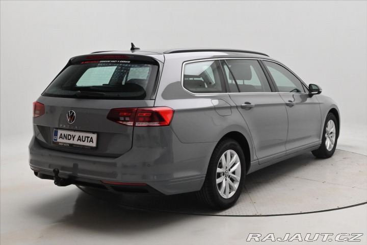 Volkswagen Passat 2,0 TDI 110 kW DSG Busine 2022