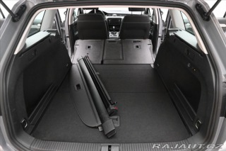 Volkswagen Passat 2,0 TDI 110 kW DSG Busine 2022