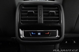 Volkswagen Passat 2,0 TDI 110 kW DSG Busine 2022