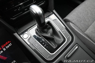 Volkswagen Passat 2,0 TDI 110 kW DSG Busine 2022