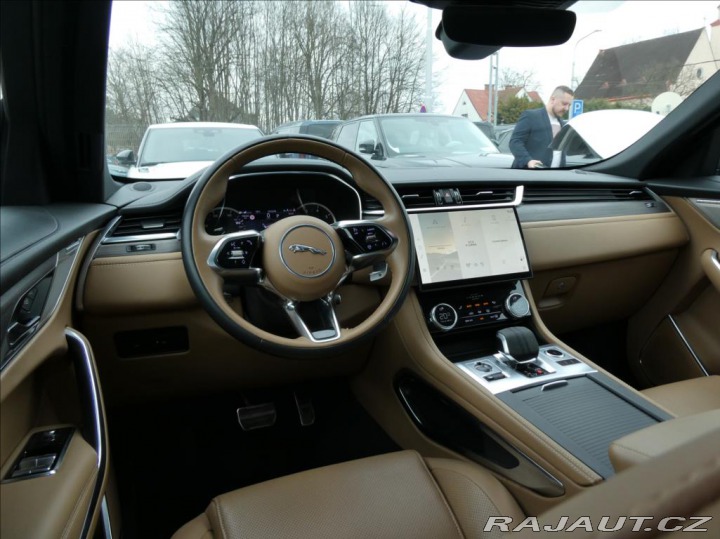 Jaguar F-Pace 2,0 P250 SE 1Maj, ČR DPH 2022