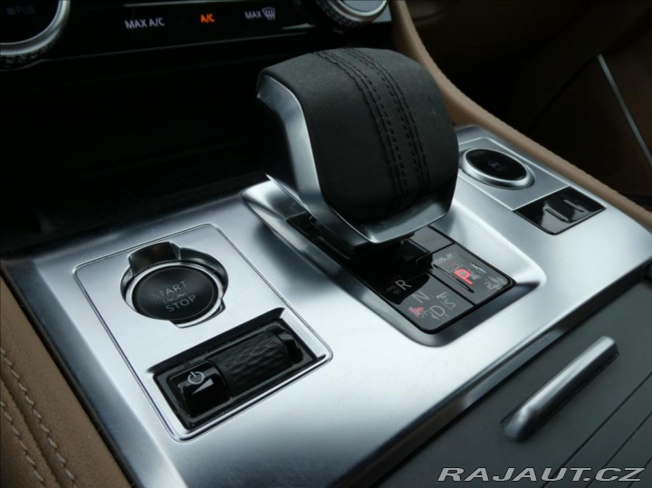 Jaguar F-Pace 2,0 P250 SE 1Maj, ČR DPH 2022