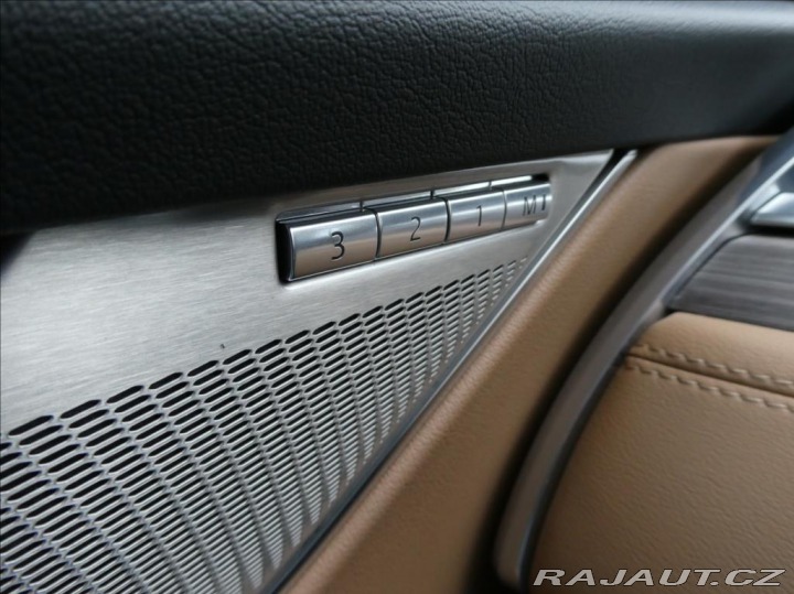 Jaguar F-Pace 2,0 P250 SE 1Maj, ČR DPH 2022