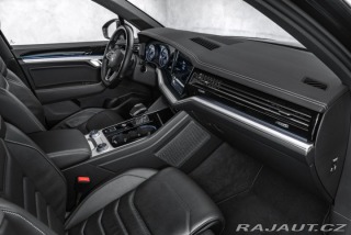 Volkswagen Touareg R-line 4M Vzduch IQ Ergo 2022