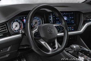 Volkswagen Touareg R-line 4M Vzduch IQ Ergo 2022