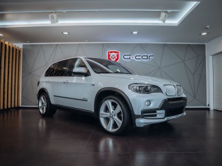 BMW X5 4.8i V8 INDIVIDUAL TOP