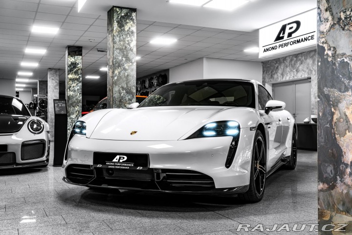 Porsche Taycan Turbo S PDCC/PCCB/360/PAN 2020