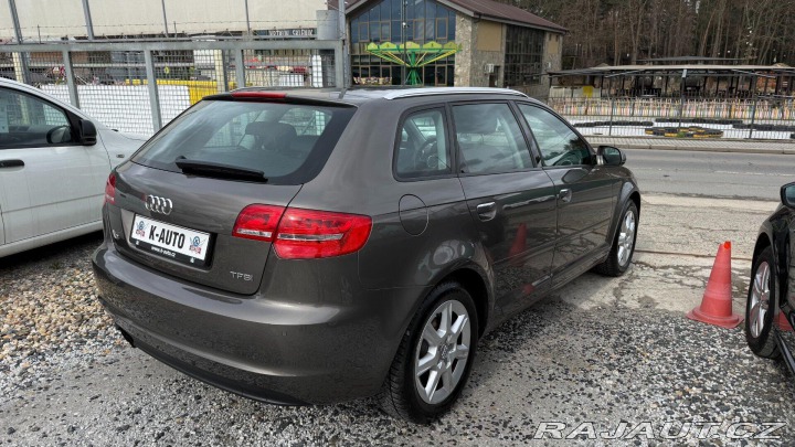 Audi A3 1.4TFSi 92kW *A/T*Navi*Xe 2011