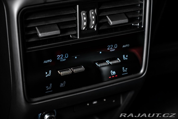 Porsche Cayenne E-Hybrid Coupe CHRONO/TV/ 2025