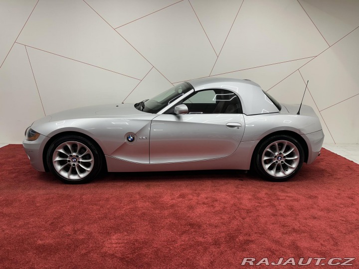 BMW Z4 2.2 HardTop*NAVI*KŮŽE*KOM 2004