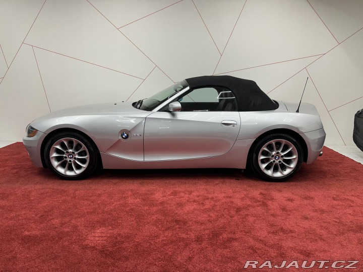 BMW Z4 2.2 HardTop*NAVI*KŮŽE*KOM 2004